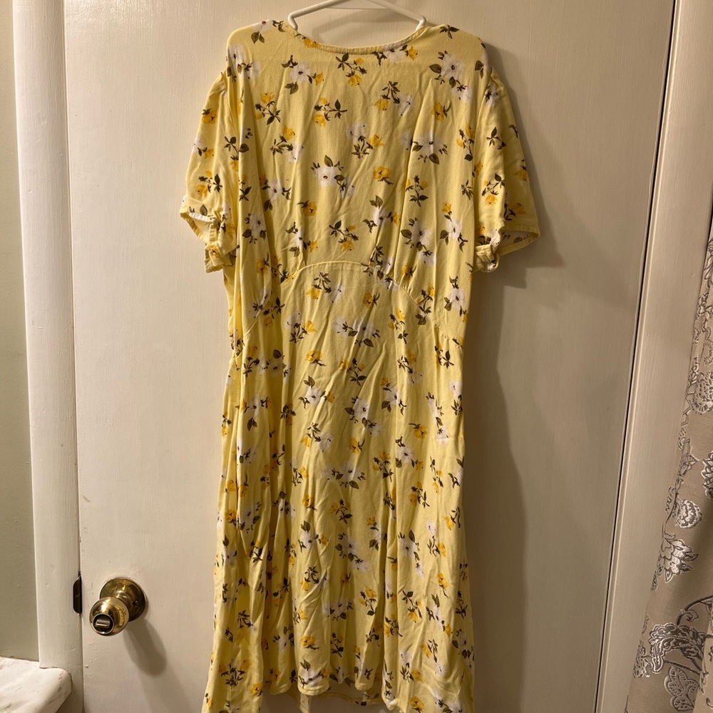Old Navy Yellow Floral Midi Dress